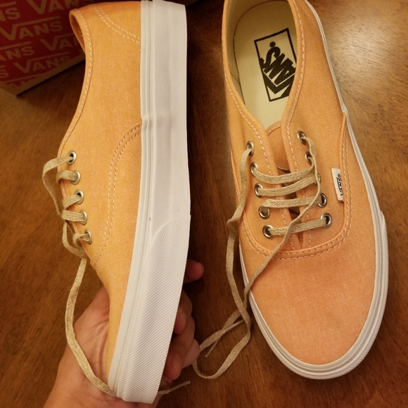 new Van's - Picture 5 of 10